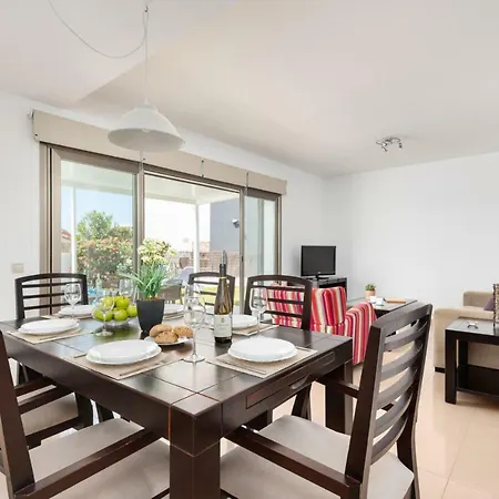 Villa 26 *