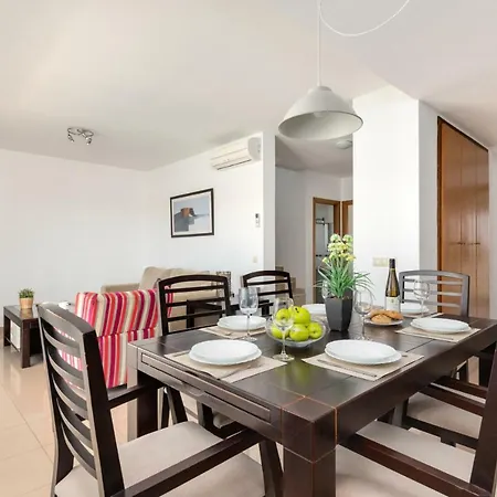 Villa 26 *
