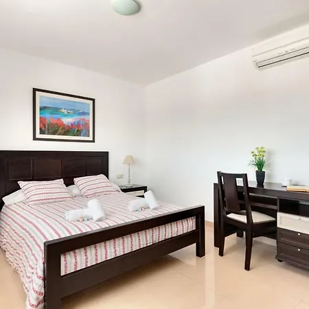 Villa 26